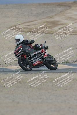media/Sep-21-2025-Race Pace (Sun) [[98bf33ef95]]/Non Verified/1-Turns 9 and 10 (8am)/